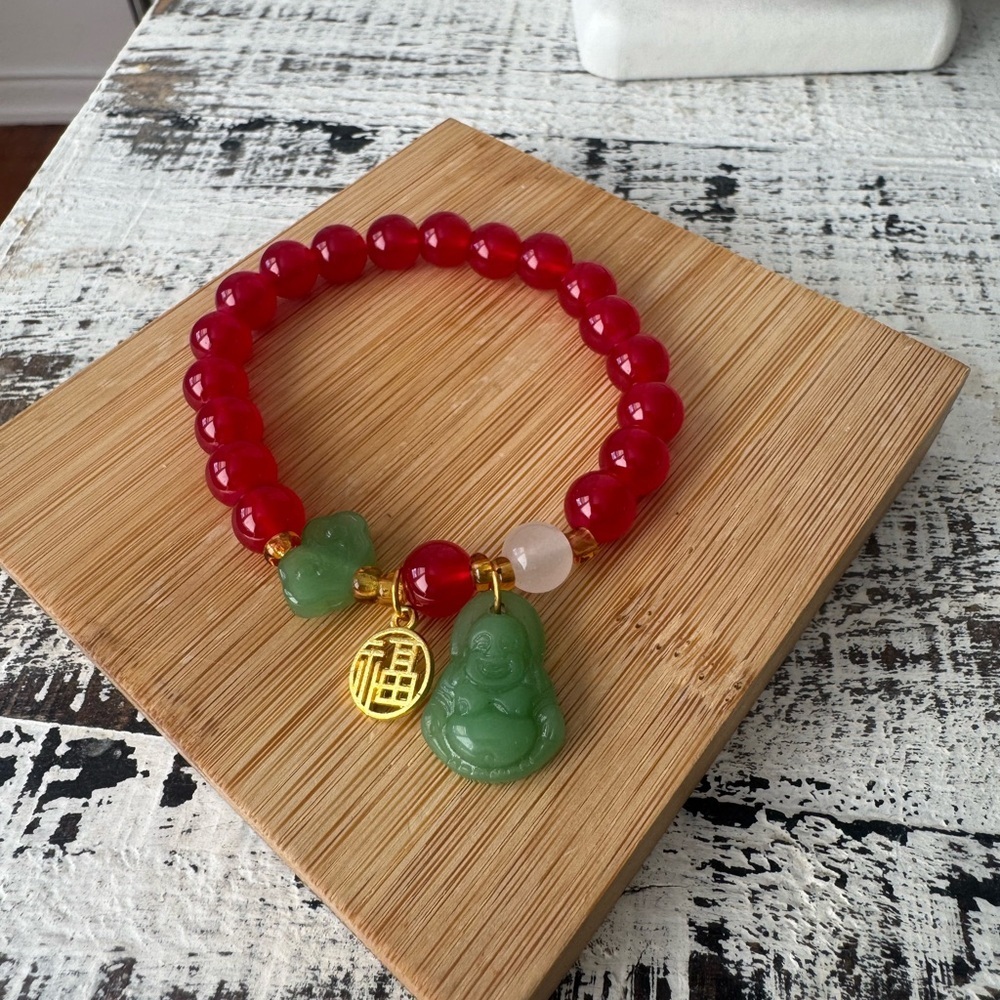 Red and Green Beaded Bracelet with Gold Charm